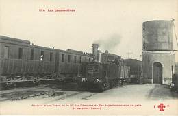 89:  Chemin De Fer Départementaux  En Gare De Laroche - Train - Laroche Saint Cydroine