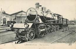 89:  Laroche - Gare Train Locomotive - Laroche Saint Cydroine