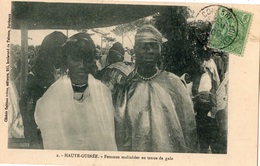 HAUTE-GUINEE GUINEE CONAKRY FEMMES MALINKEES EN TENUE DE GALA - Frans Guinee