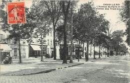 94-CHOISY-LE-ROI-L'AVENUE DE PARIS ET LA STATION DES TRAMWAYS - Choisy Le Roi