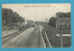 CPA Chemin De Fer Trains En Gare De COMBS-LA-VILLE 77 - Combs La Ville