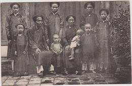 Cpa,asie,viet-nam,tonkin,famille  Sacrée Annamite,sous Protectorat Français,époque Coloniale,asia - Vietnam