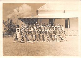 WALLIS-et-FUTUNA  -  Cliché De Religieuses Avec Des Enfants à WALLIS  - Voir Description - Wallis And Futuna