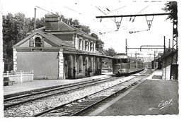 JOUY - La Gare, Train - Jouy