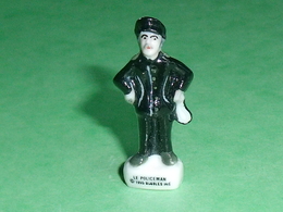 Fèves / Films / BD  : Le Policeman , 1995 ,  Policier , Charlie Chaplin   T116 - Personnages
