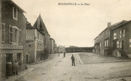 CPA - BULGNEVILLE (88) - Aspect De La Place Au Début Du Siècle - Bulgneville