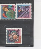 MADAGASCAR - Espace - Conquêtes Spatiales - Vols Humains : Gargarineet "Vostok 1", Amstrong-Aldrin-Collins Et "Apollo XI - Madagascar (1960-...)