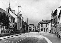 77-LE CHATELET-EN-BRIE- RUE DE L'HÔTEL DE VILLE - Le Chatelet En Brie