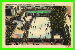 NEW YORK CITY, NY - ROCKEFELLER PLAZA OURDOOR ICE SKATING POND, ROCKEFELLER CENTER - ANIMATED - - Stadien & Sportanlagen