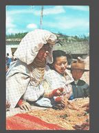 Otavalo - Indian Woman Buying The Strings Of Different Colored Beads - 1971 - Ecuador