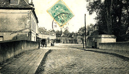 Delcampe - AJ 951 / C P A -  MAINTENON    (28)   VUE SUR LE PONT  DE LA FERTE - Maintenon