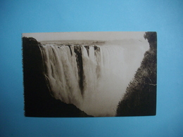 ZIMBABWE  -  Victoria Falls  -  The Main Fall  -  Chutes Victoria  - Fleuve Zambèze  - - Zimbabwe