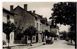 Nantiat; La Mairie Et Les écoles, Voitures - Nantiat