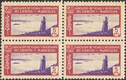 1225 ** . (1940ca). 25 Cts Carmín Y Negro, 1 Pts Verde Y Ultramar Y 5 Pts Carmín Castaño Y Violeta, En Bloques De Cuatro - Spanish Morocco