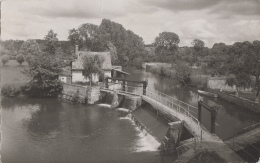 Architecture - Moulins à Eau - Moulin De Nogent Le Roi - Déversoir - Wassermühlen