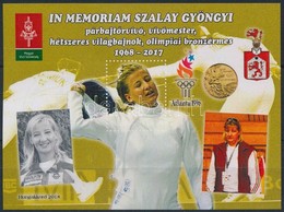 ** 2018 In Memoriam Szalay Gyöngyi Emlékív, Hátoldalán Megszemélyesített Bélyeggel, Alkalmi Zöld Bélyegzéssel No 0011 So - Sonstige & Ohne Zuordnung