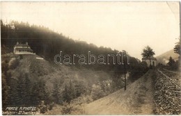 ** T2/T3 Jáchymov, Sankt Joachimsthal; R. P. Hotel, Urban Cafe, Railway Track,  Photo  (EK) - Ohne Zuordnung