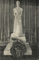 ** T2 Erzsébet Királyné Szobra A Budapesti Erzsébet Királyné Emlékmúzeumban / Statue Of Sissy, Empress Elisabeth Of Aust - Non Classificati