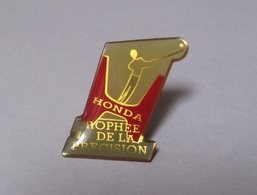 Pin's Golf - Automobile / Honda - Trophée De La Précision (époxy) - Honda