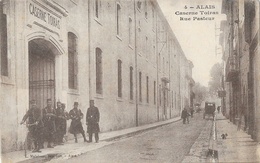 Alais (Gard) - Caserne Toiras, Rue Pasteur - Edition Malafosse - Carte Non Circulée - Casernes