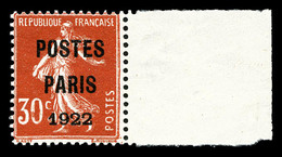 ** N°32, 30c Rouge Surchargé 'POSTE PARIS 1922' Bord De Feuille, Fraîcheur Postale. SUP. R.R. (signé Brun/certificat)    - 1893-1947