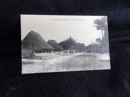 Guinée Française .Une Rue De Village Baga .Voir 2 Scans . - French Guinea