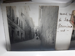 224 - Plaque De Verre - Italie - San Gimminiano - Sienne - Pérouse: Une Rue à San Giminiano - Glass Slides