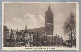 NL.- BUSSUM - De Brink Met R.K. Kerk. Vituskerk- Oude Auto. - Bussum