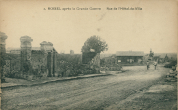 80 ROISEL / Rue De L'Hôtedl De Ville / - Roisel