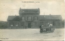 N°338 A -cpa Villers Bretonneux-la Gare- - Gares - Avec Trains