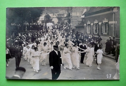 BELLE CARTE - PHOTO - Défilé Bouquet Provincial VAILLY-SUR-AISNE 1935 -Bd Des Termes-tir à L'arc - Phot.HEBERT ATTICHY - Bogenschiessen