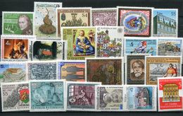 Autriche ** Lot - Divers -   AU 29 - Other & Unclassified