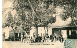 Entraigues La Grand Grande Place Circulee En 1905 - Entraigue Sur Sorgue