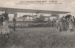 COURSE D'AEROPLANES  PARIS-ROME, 28 MAI 1911 - ATTERISSAGE N°14- BIPLAN SAVARY, AVIATEUR LEVEL - SUPERBE CARTE TRES TRES - Personalidades Deportivas