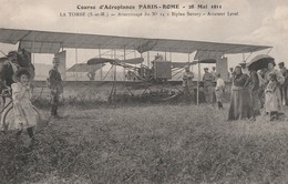 COURSE D'AEROPLANES  PARIS-ROME, 28 MAI 1911 - ATTERISSAGE N°14- BIPLAN SAVARY, AVIATEUR LEVEL - SUPERBE CARTE TRES TRES - Sportsmen