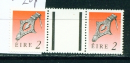 IRELAND  -  1990+  Heritage Definitives  2p  Gutter Pair  Unmounted/Never Hinged Mint - Nuevos