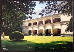 Dampierre Sur Boutonne Le Chateau Construit Par La Famille Clermont Commencé En 1495 - Dampierre-sur-Boutonne