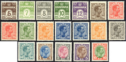 2797 DANIMARCA 1921/28 - Ordinaria, Serie Completa (132/149), Gomma Originale Integra, Perfetti. Cert. Di... - Autres - Europe