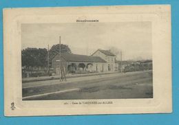 CPA 261 - Chemin De Fer Train En Gare De VARENNES-SUR-ALLIER 03 - Other & Unclassified