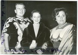 - Photo De Presse - Original - Eliane DATHY, Quitte Ou Double, Guy CHAUVET, Régine CRESPIN, Opéra, 13-11-1961,  Scans. - Famous People