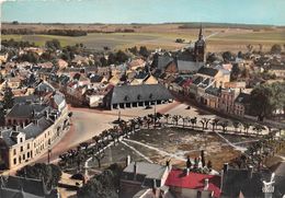 02-FERE-EN-TARDENOIS- PLACE ARISTIDE BRIAND, LES HALLES VUE DU CIEL - Fere En Tardenois