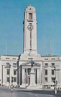 CARTOLINA - POSTCARD - INGHILTERRA - BEDFORDSHIRE - LUTON TOWN HALL OPENED IN 1936 DOMINATES THE MAIN STRET. - Andere & Zonder Classificatie