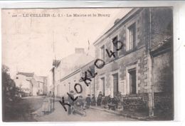 44 LE CELLIER ( L. I. ) - La Mairie Et Le Bourg - Animé Enfants - Homme Avec Brouette ... - CPA N° 926 Pour Généalogie - Le Cellier