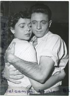 - Photo De Presse - Original - Pierrette BRUNO ( Fanny ), Roger CROUZT, Théâtre Sarah Bernard,  06-12-1952, Scans. - Famous People