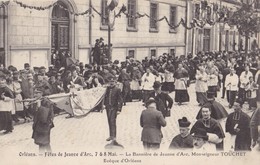 ORLEANS. - Fêtes De Jeanne D'Arc. - Monseigneur TOUCHET Evêque D'Orléans. La Bannière De Jeanne D'Arc - Orleans