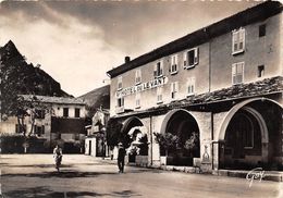 04-CASTELLANE- PLACE DE LA GRAVE - Castellane