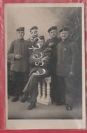 Cerfontaine - Groupe De Soldats Allemands Chez Le Photographe Béchet - Carte Photo - 5 - (voir Verso ) - Cerfontaine