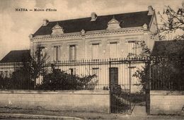 MATHA  MAISON D ECOLE - Matha