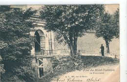 FORT  Du  MONT - VALÉRIEN  ( 92 )   Le  Pont - Levis . En 1900 - Mont Valerien