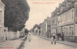 27 - EURE / 272575 - Le Goulet - Route De Vernon - Beau Cliché Animé - Défaut - Autres Communes